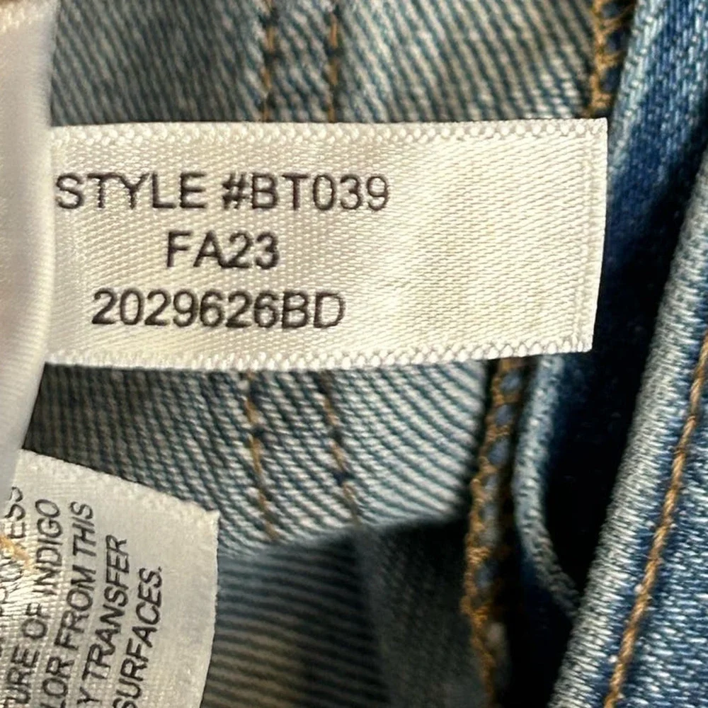 J.Crew High Rise Cropped Jeans‎ Tapered Leg Regular Fit Medium Wash Blue Size 29